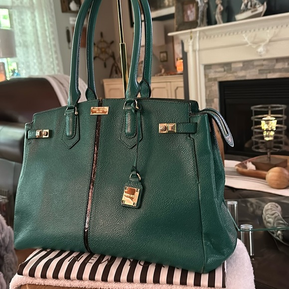Authentic Henri Bendel Teal Caviar Leather Carlyle Tote w/Black Accent Stripe - Picture 7 of 17